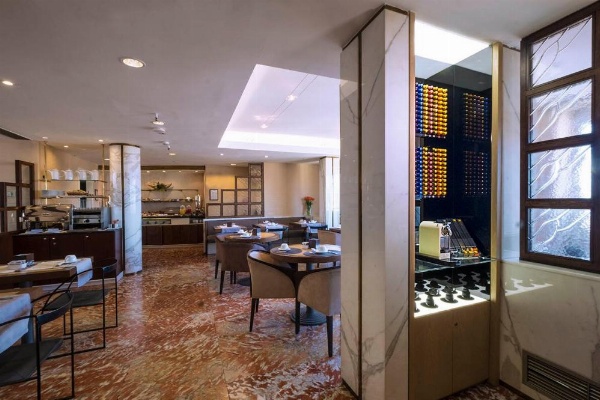 Best Western Hotel Piccadilly image 11